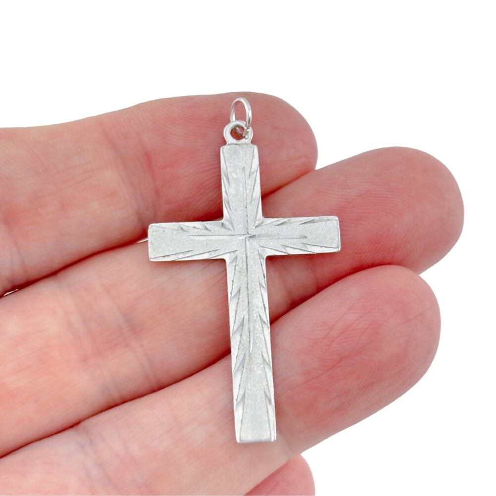 Vintage Sterling Silver 925 Diamond-Cut Cross Pendant